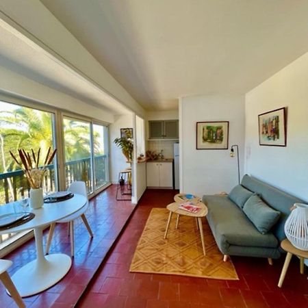 35M With Pool For Couple In Saint Tropez Apartment Exterior photo